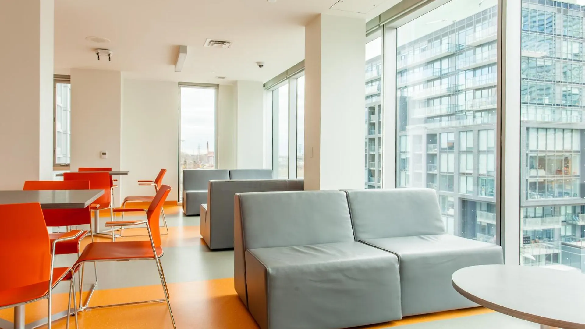 アパート レジデンス＆カンファレンスセンター トロント ダウンタウンアパートメント