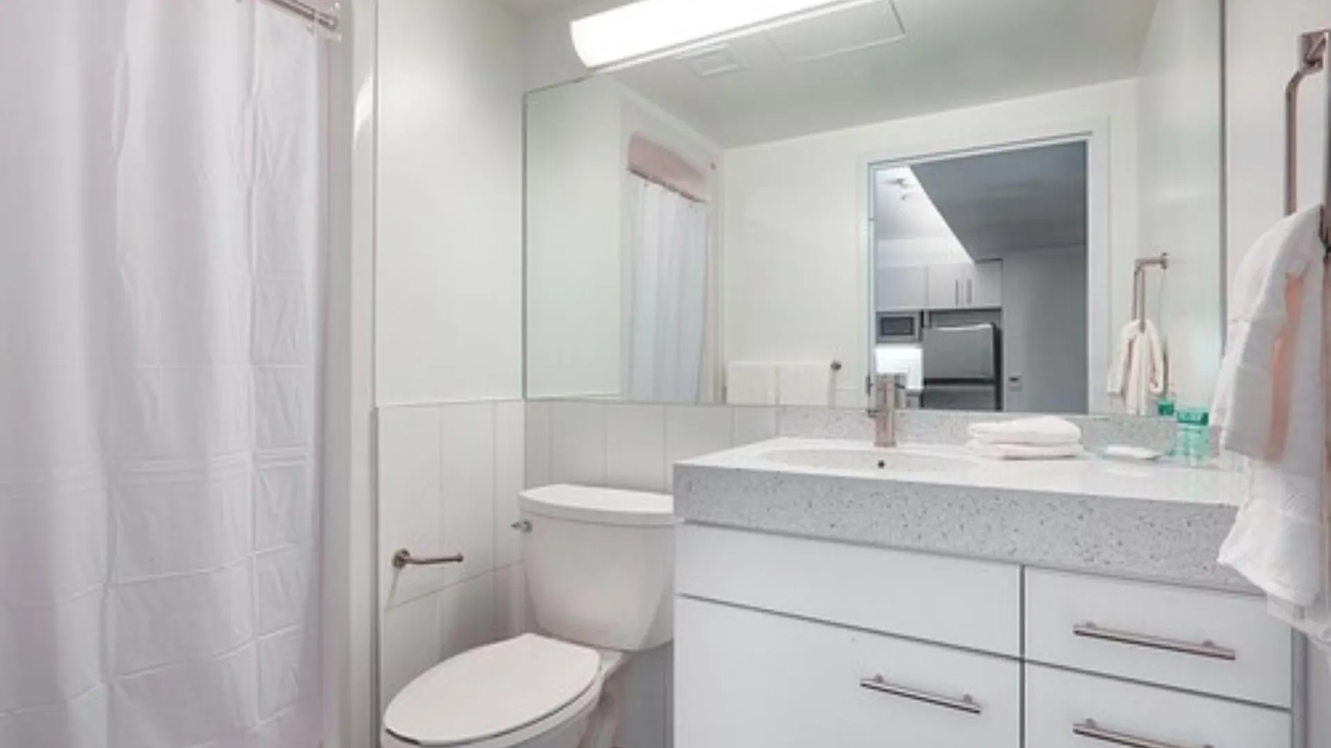 レジデンス＆カンファレンスセンター トロント ダウンタウンアパートメント カナダ